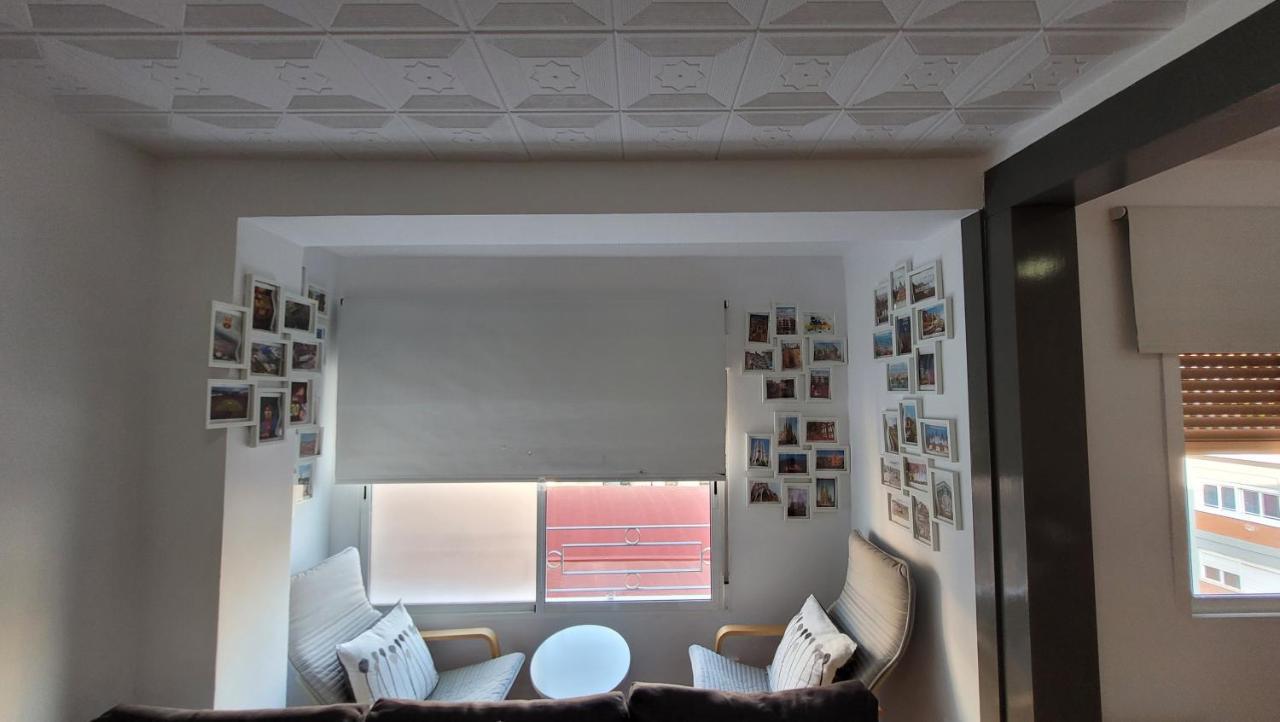 Apartaments B O D Collblanc L'Hospitalet de Llobregat Exteriör bild